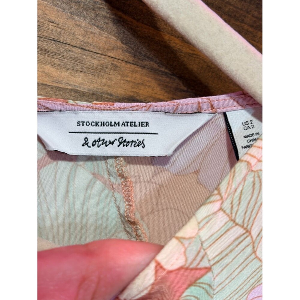 & Other Stories pastel Lavender and Peach Floral Cutout Midi Dress - Picture 11 of 12